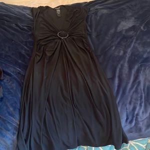very elegant date night dress, it’s got very nice flow to it